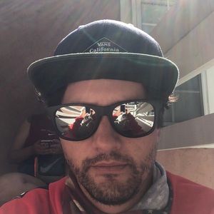 Meet your Posher, Daniel